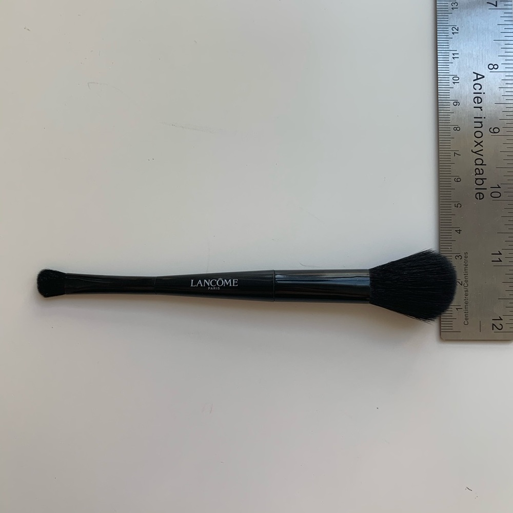 NEW Lancome duel-end blush-eye shadow brush